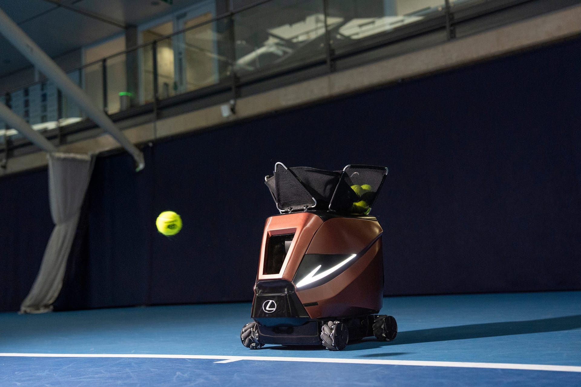 Lexus Signature Shot Robot